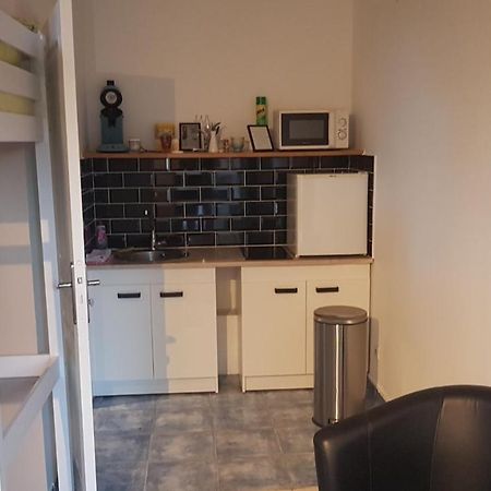 Le Betrot Bed & Breakfast Estissac Екстериор снимка