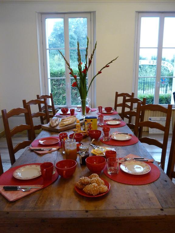 Le Betrot Bed & Breakfast Estissac Екстериор снимка